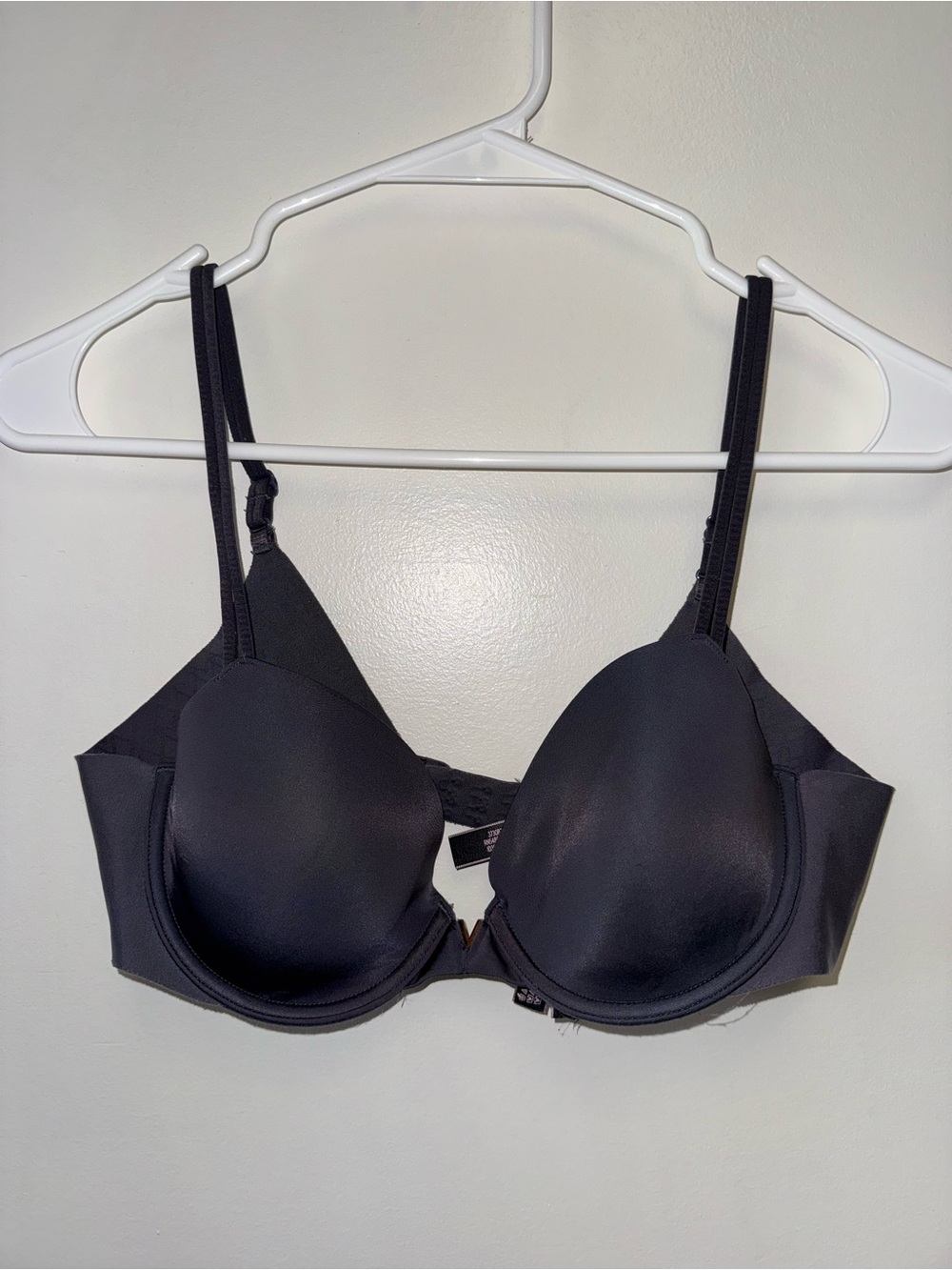 Victoria's Secret (36B) Grey Lined Demi Bra